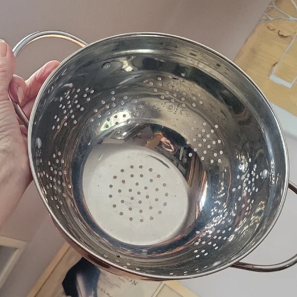 Copper Colander with Handles - Picture 2 of 4
